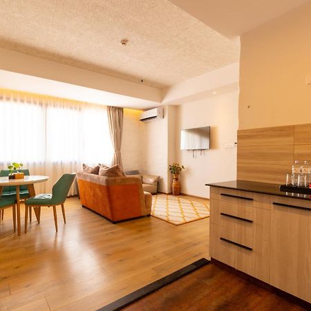 Arushi Boutique Hotel Катманду Экстерьер фото