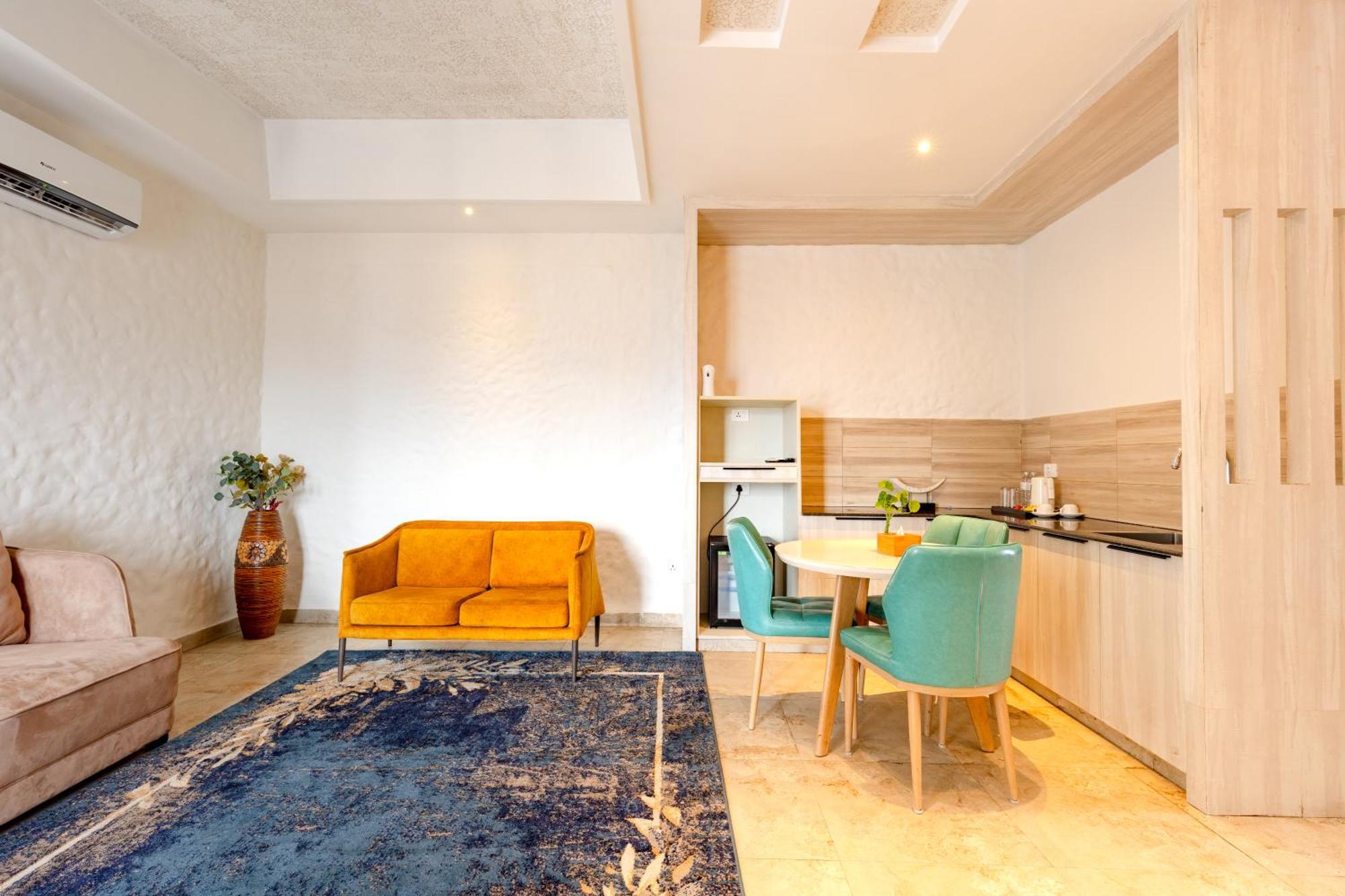 Arushi Boutique Hotel Катманду Экстерьер фото