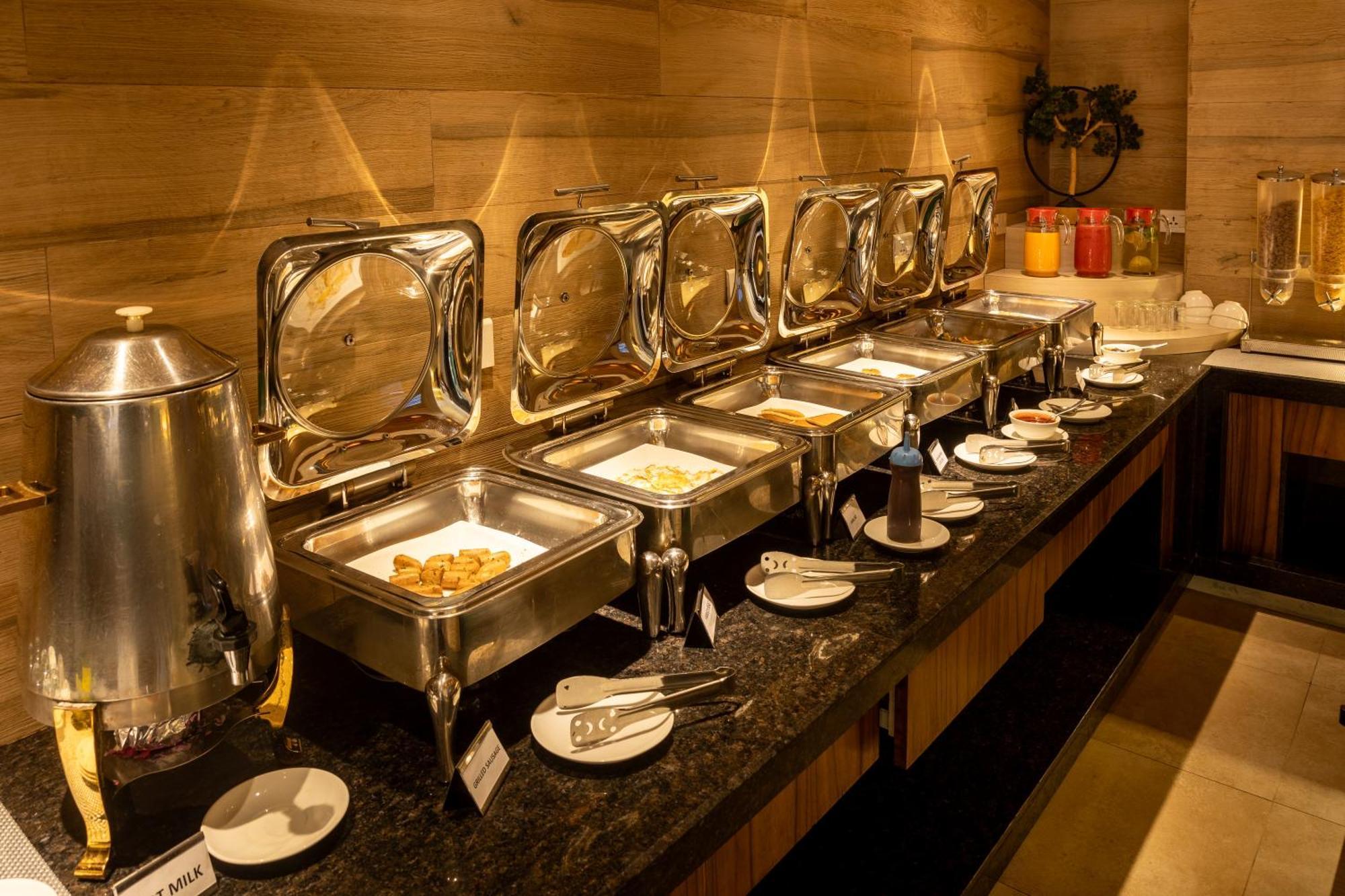 Arushi Boutique Hotel Катманду Экстерьер фото