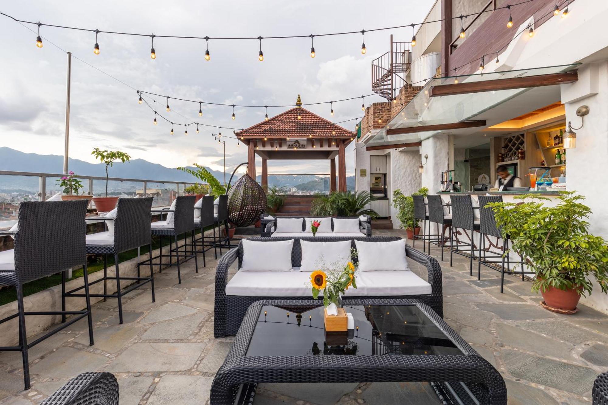 Arushi Boutique Hotel Катманду Экстерьер фото